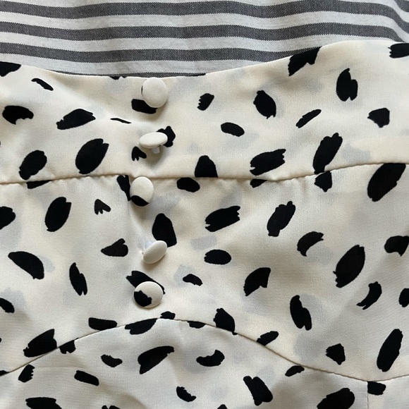 NWT Ivory Square Neck Top - Picture 4 of 4